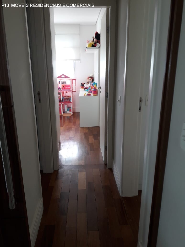 Apartamento à venda com 3 quartos, 135m² - Foto 19