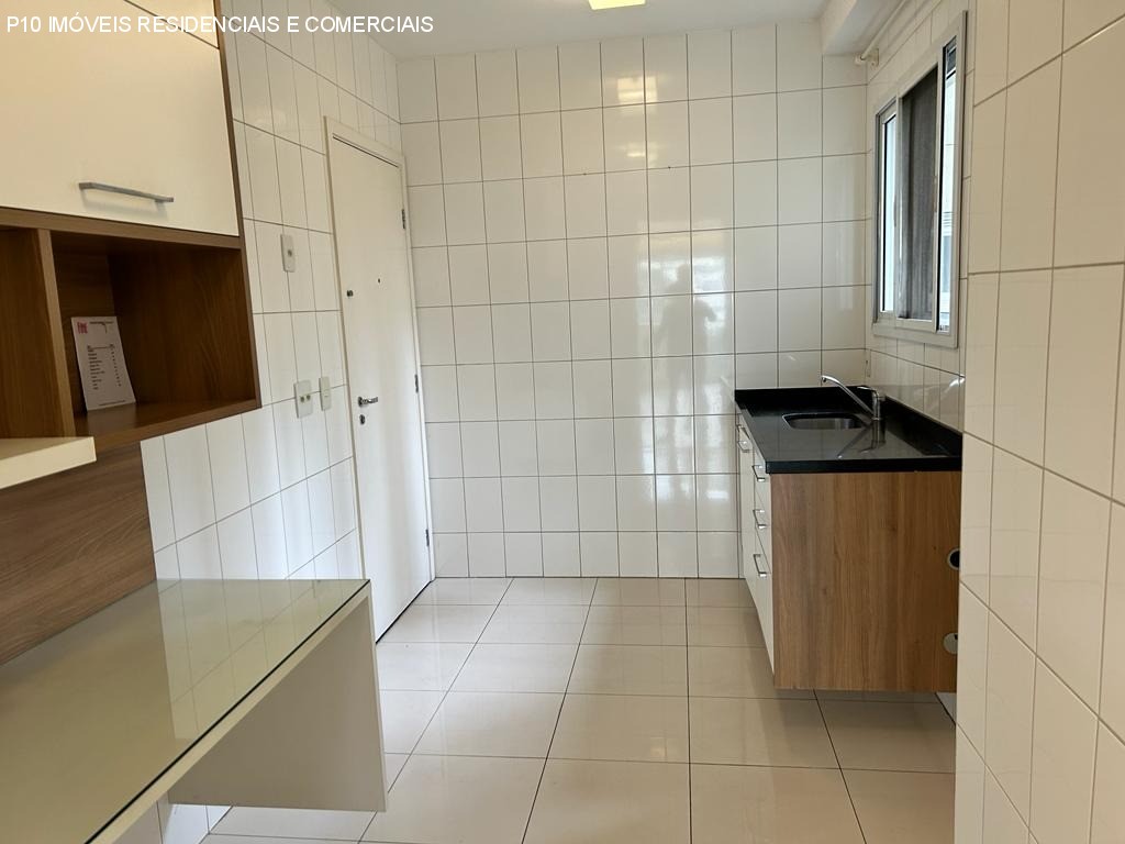 Apartamento à venda com 3 quartos, 108m² - Foto 7