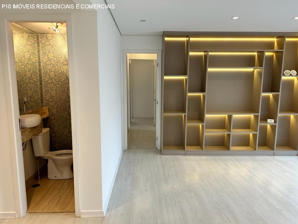 Apartamento à venda com 3 quartos, 108m² - Foto 2