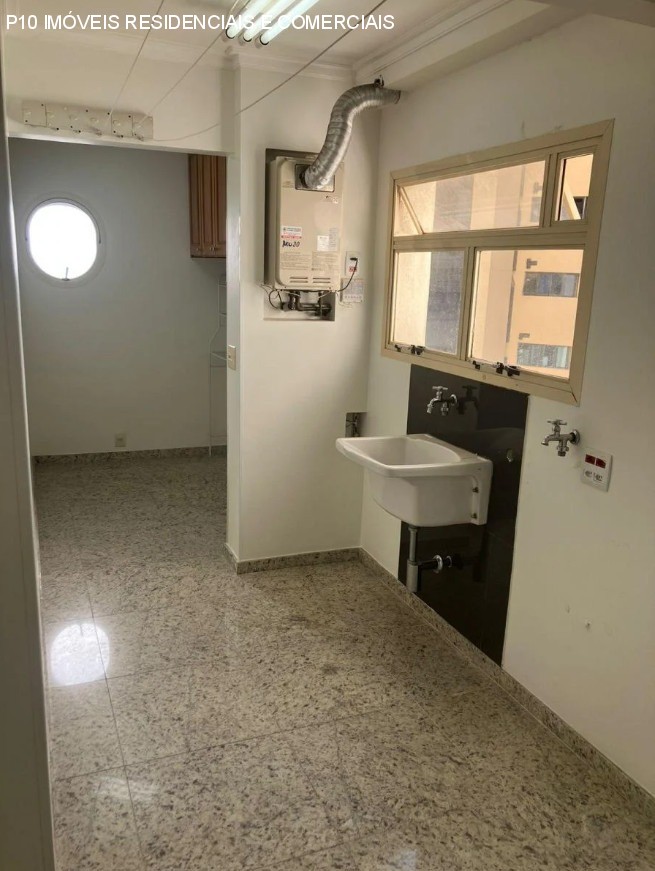 Apartamento à venda com 3 quartos, 150m² - Foto 13