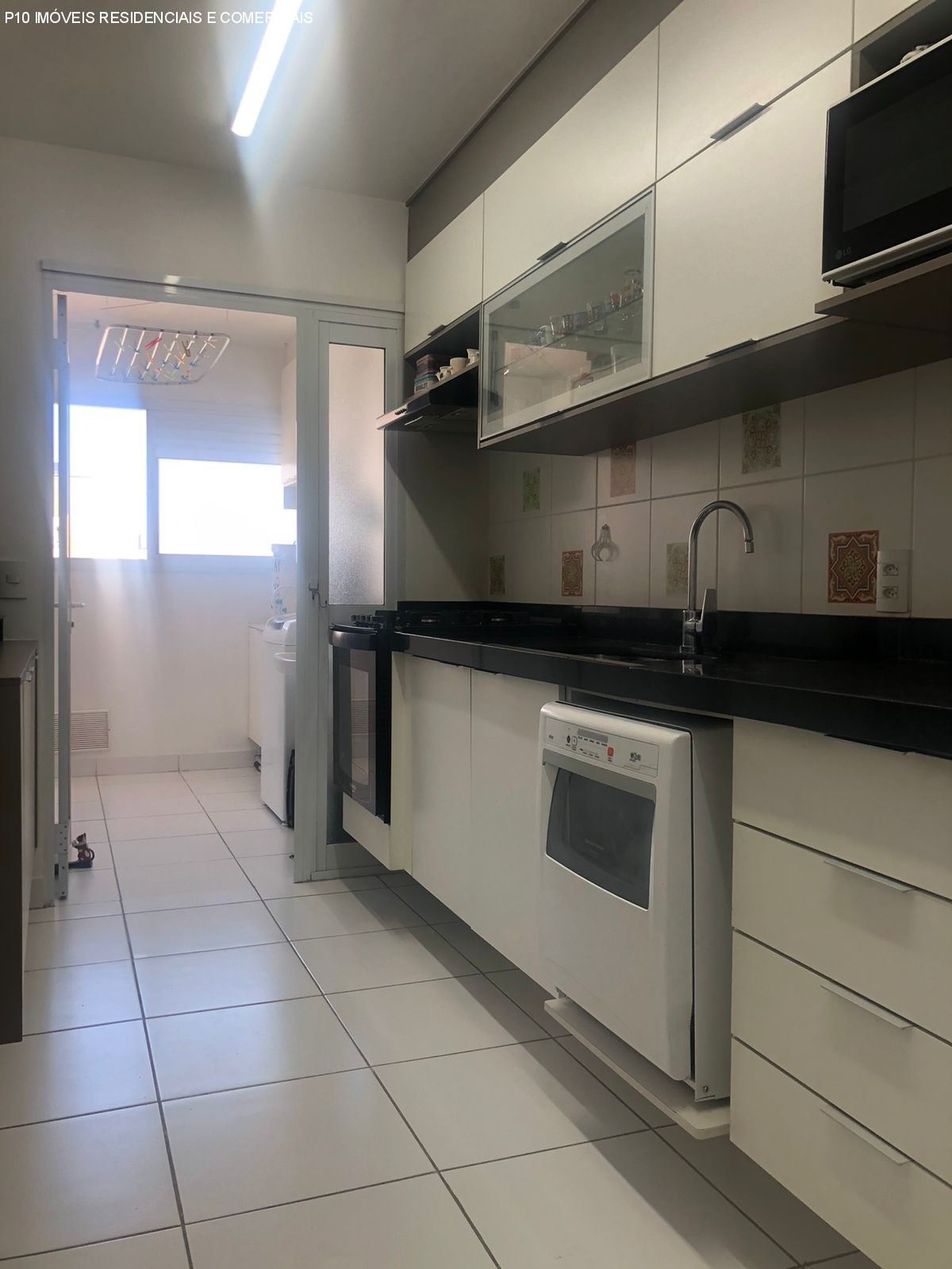 Apartamento à venda com 3 quartos, 92m² - Foto 9