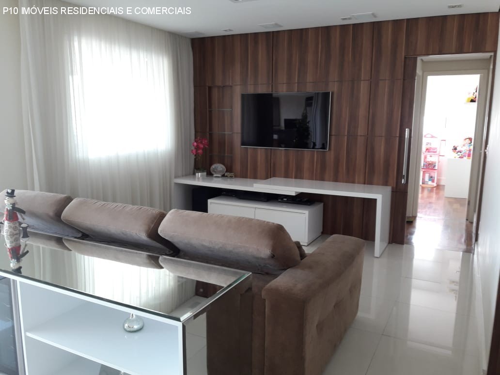 Apartamento à venda com 3 quartos, 135m² - Foto 7