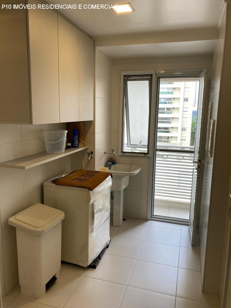 Apartamento à venda com 4 quartos, 165m² - Foto 18