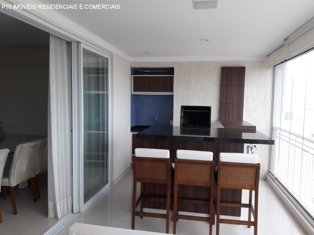 Apartamento à venda com 3 quartos, 135m² - Foto 2