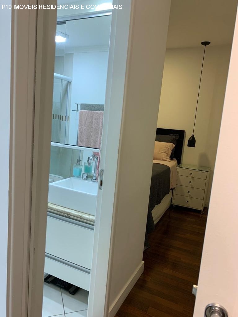 Apartamento à venda com 3 quartos, 179m² - Foto 18