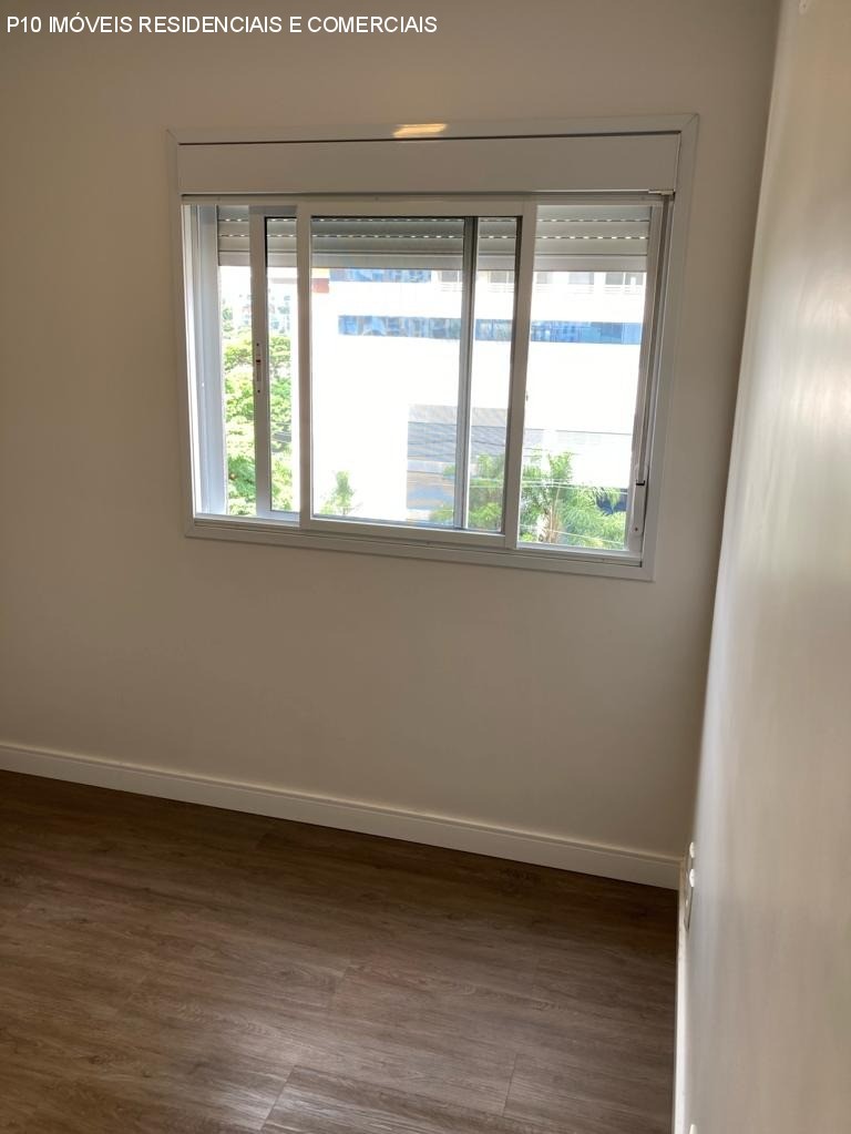 Apartamento à venda com 4 quartos, 165m² - Foto 13