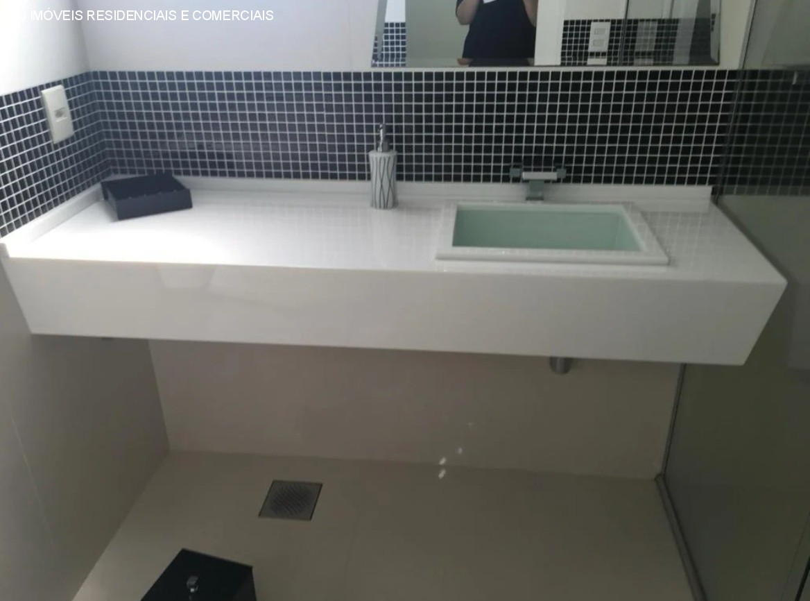 Apartamento à venda com 3 quartos, 150m² - Foto 18