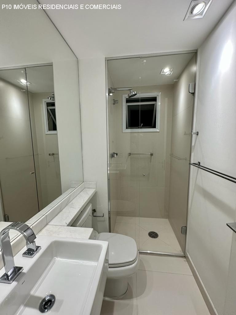 Apartamento à venda com 2 quartos, 69m² - Foto 19