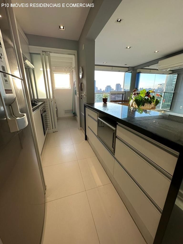 Apartamento à venda com 2 quartos, 69m² - Foto 8