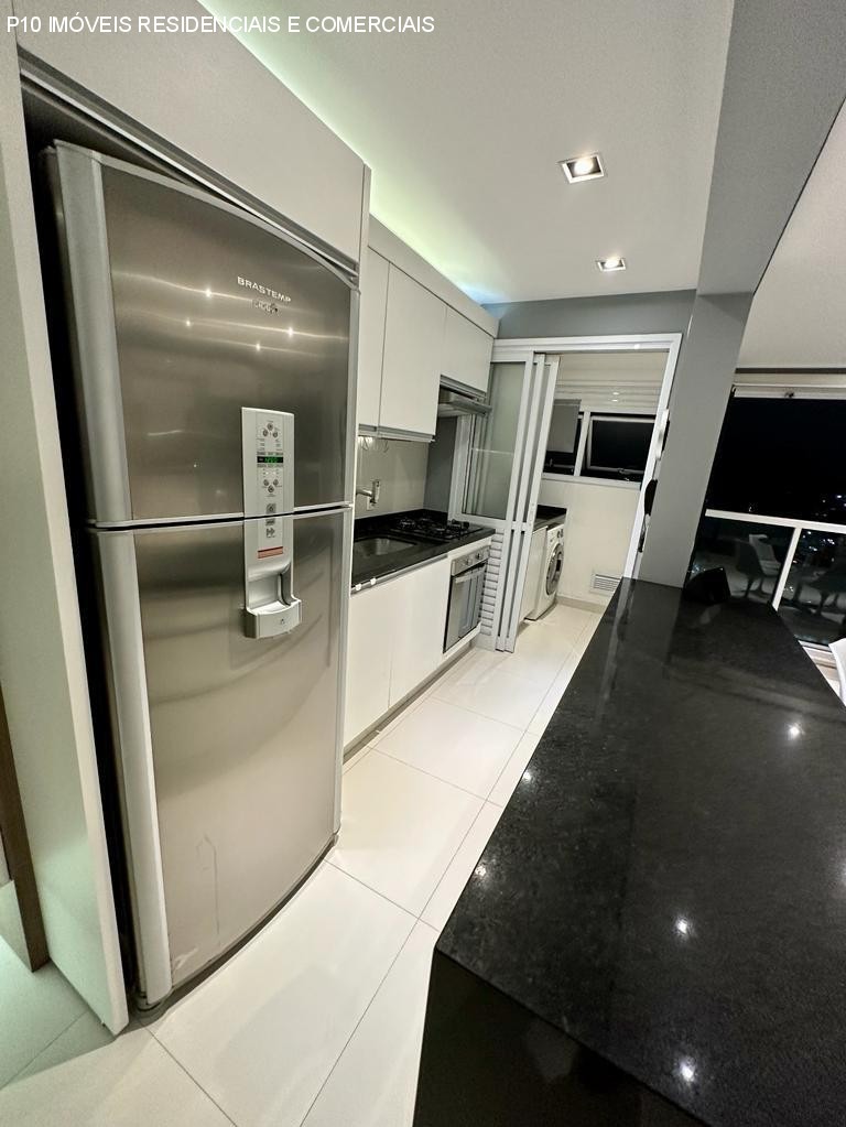 Apartamento à venda com 2 quartos, 69m² - Foto 6