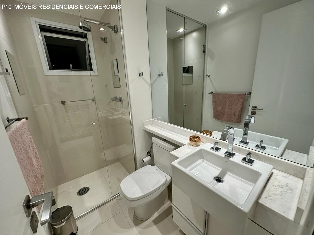 Apartamento à venda com 2 quartos, 69m² - Foto 20