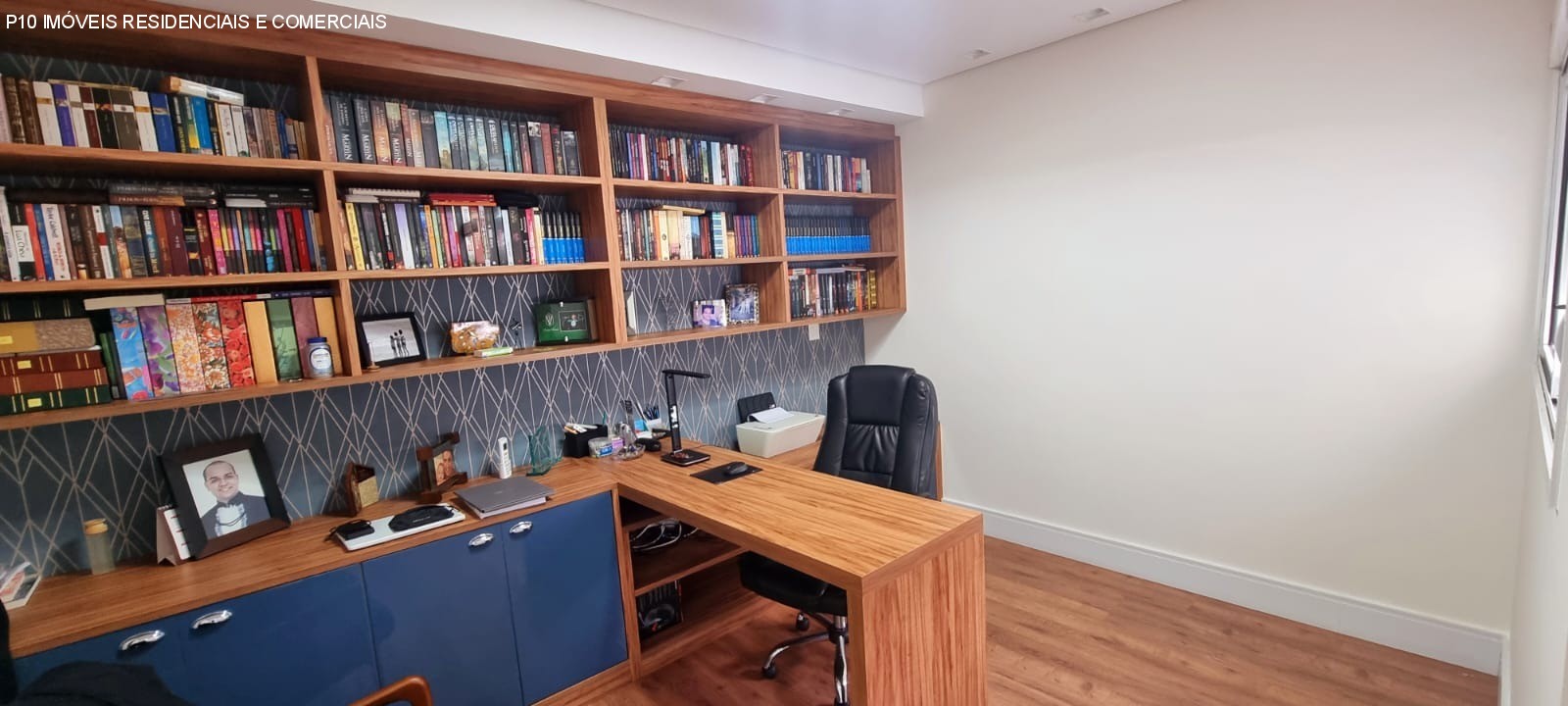 Apartamento à venda com 3 quartos, 238m² - Foto 13