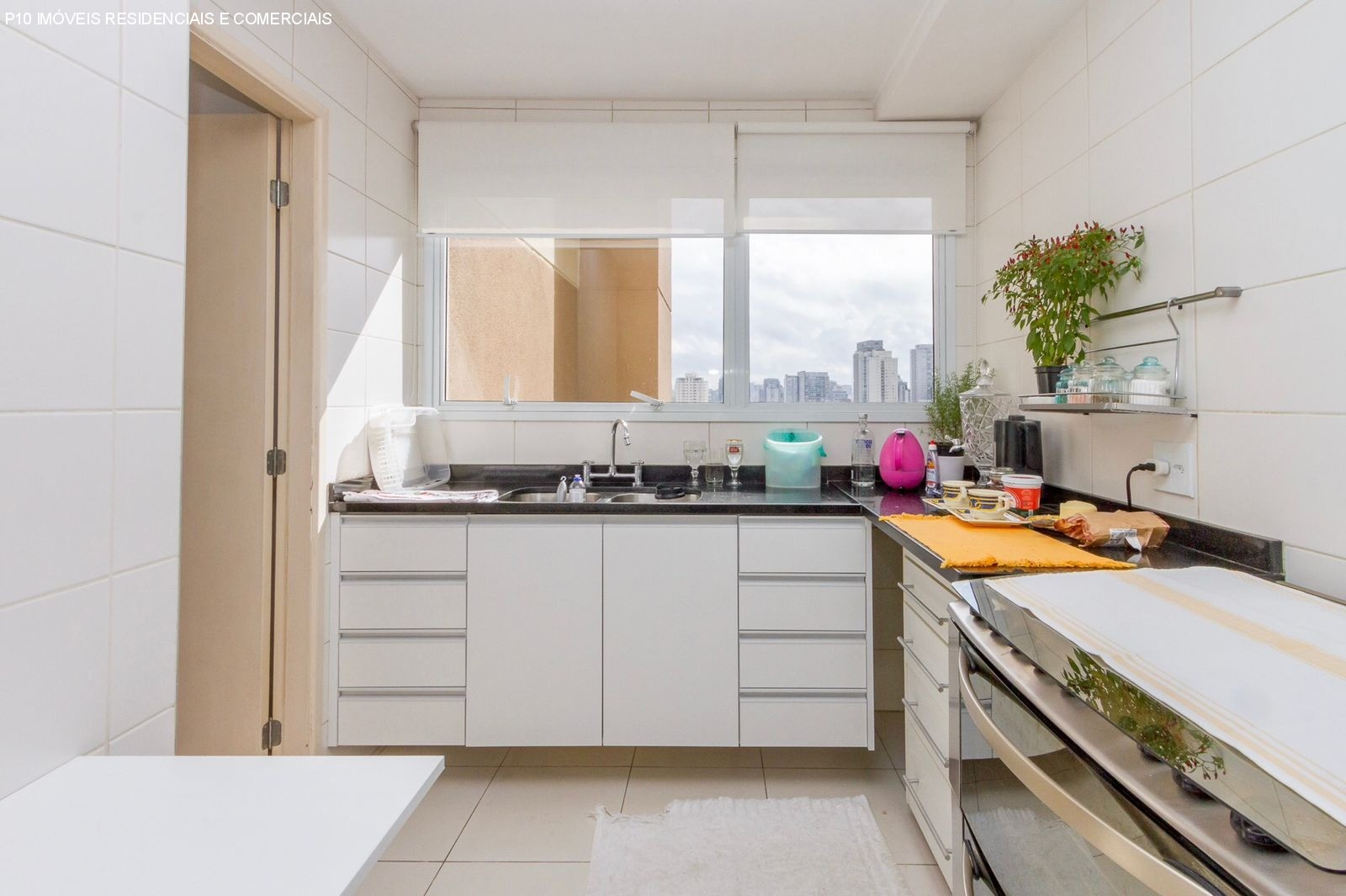 Apartamento à venda com 3 quartos, 181m² - Foto 11