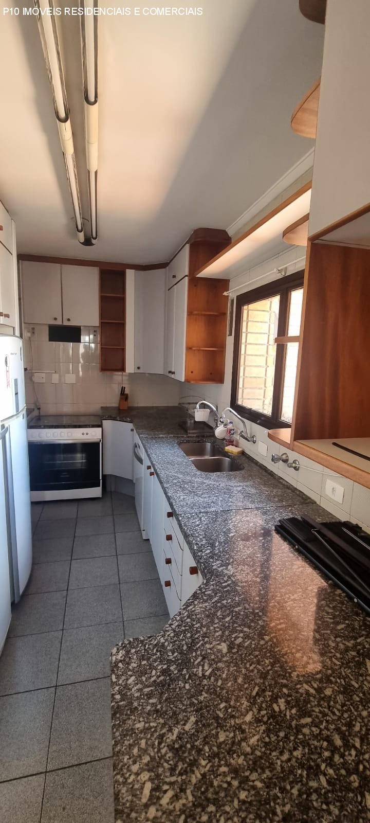 Apartamento à venda com 4 quartos, 198m² - Foto 27