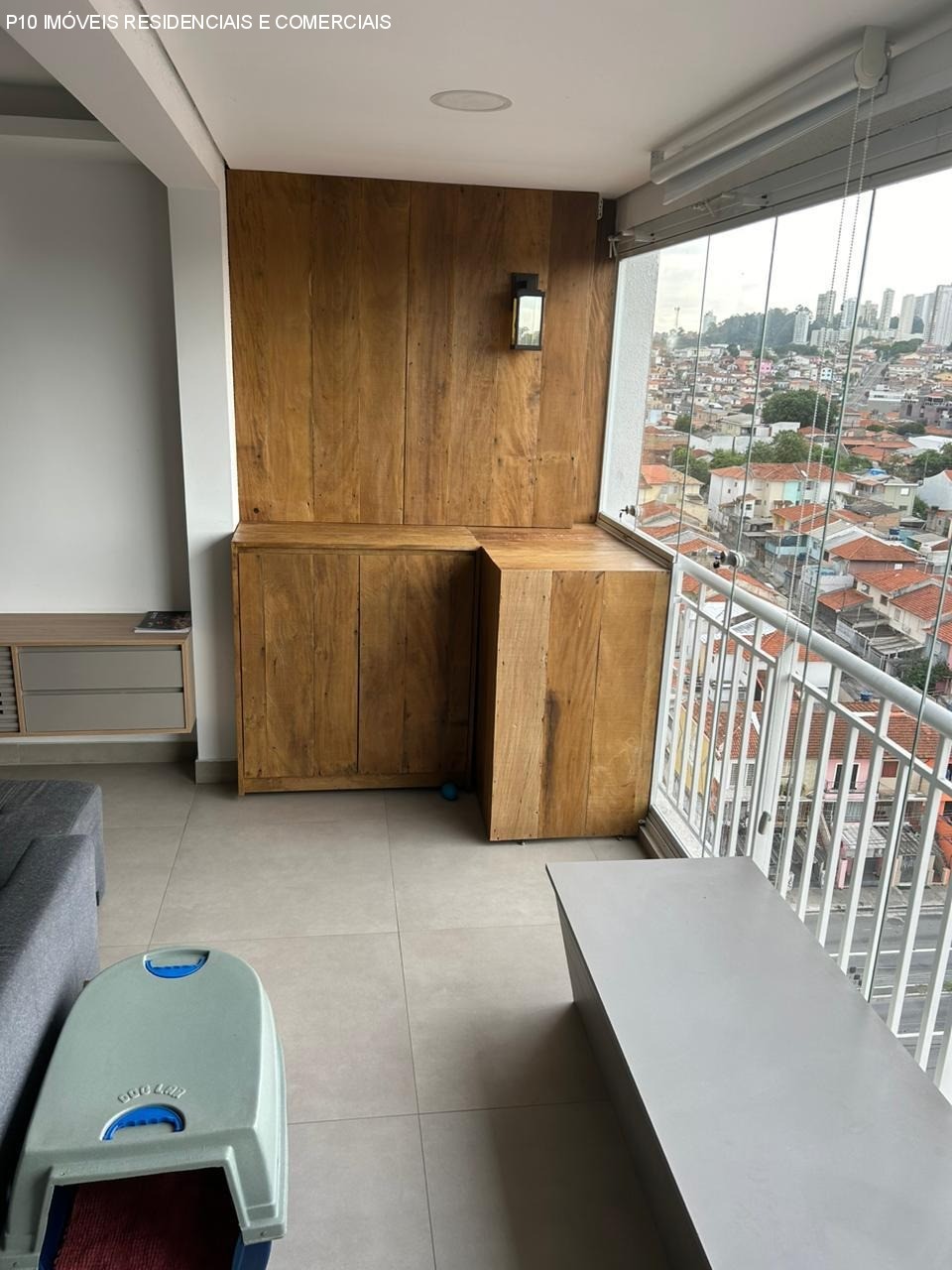 Apartamento à venda com 2 quartos, 79m² - Foto 2