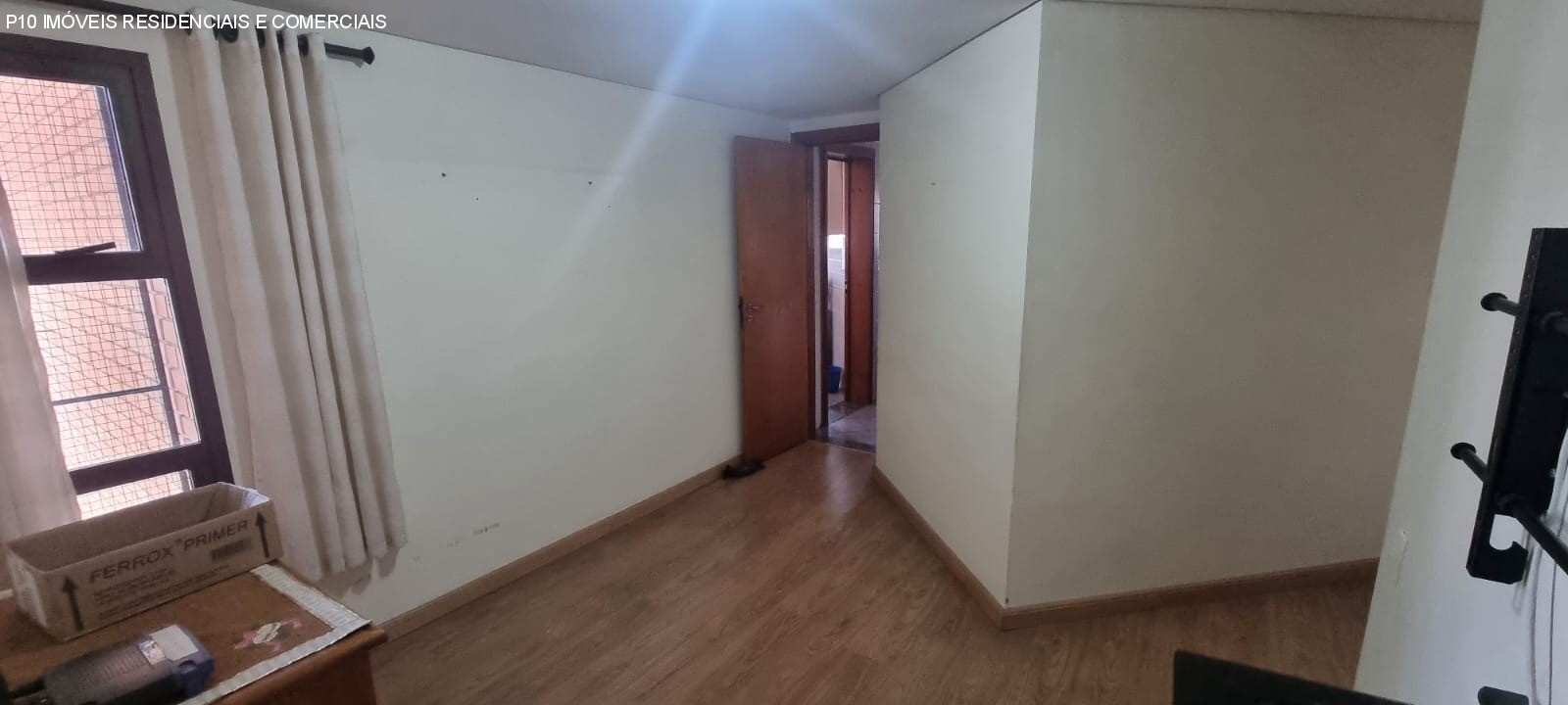 Apartamento à venda com 4 quartos, 198m² - Foto 11