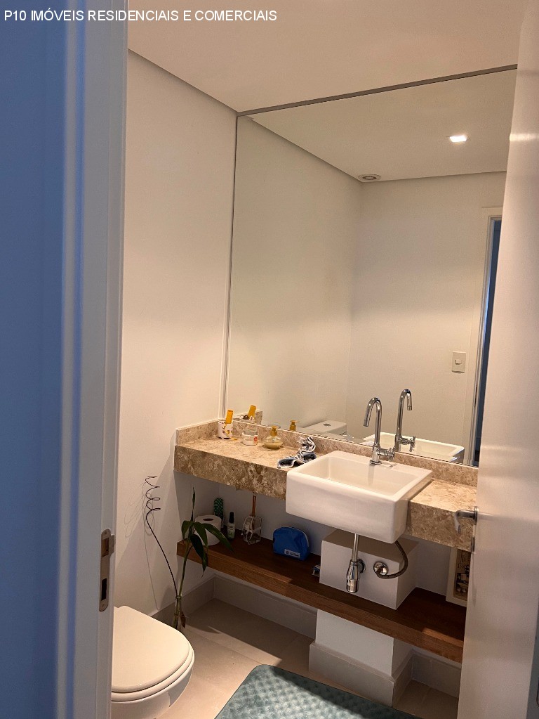 Apartamento à venda com 3 quartos, 238m² - Foto 35