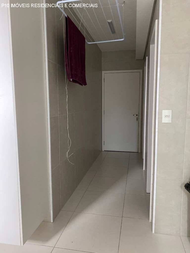 Apartamento à venda com 3 quartos, 238m² - Foto 21