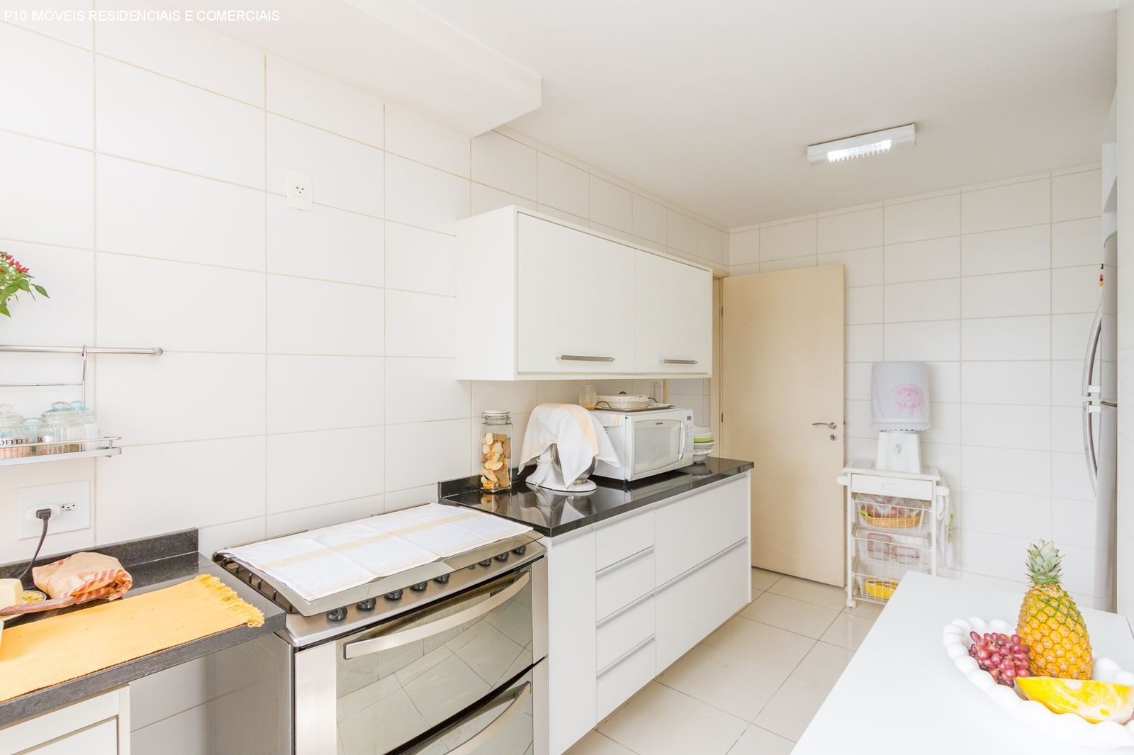 Apartamento à venda com 3 quartos, 181m² - Foto 10