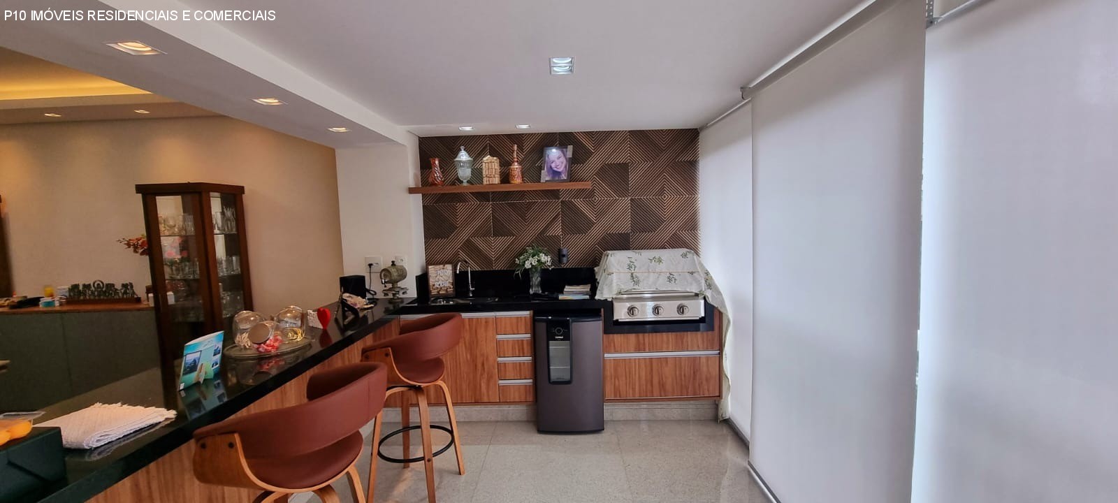 Apartamento à venda com 3 quartos, 238m² - Foto 9