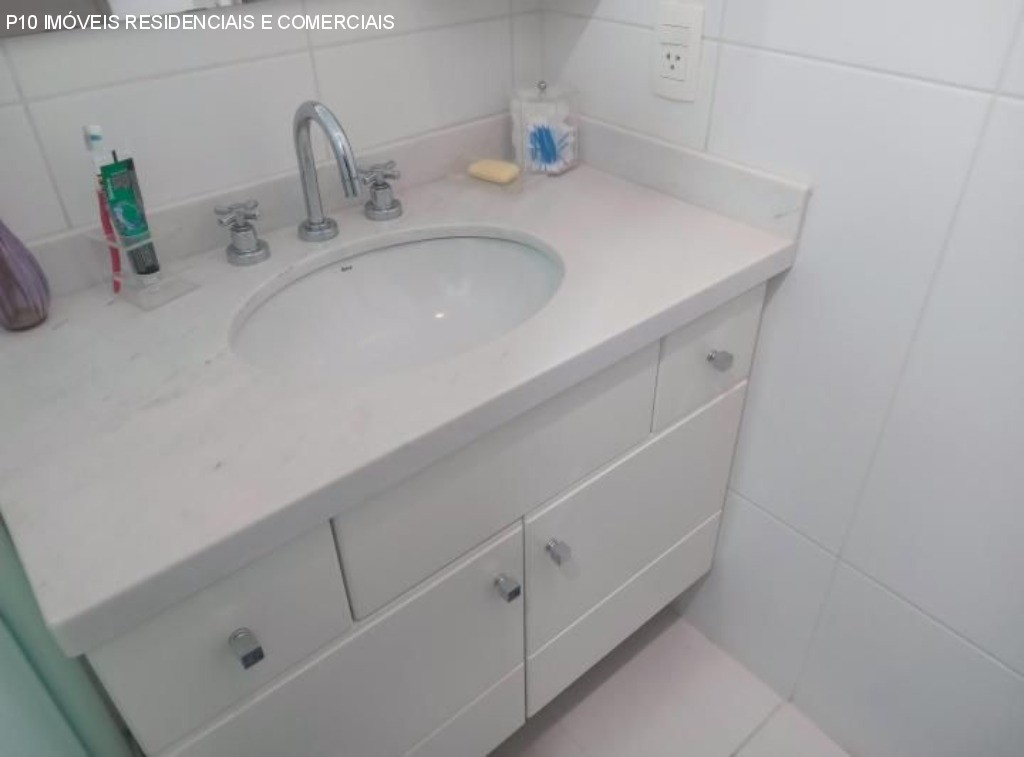 Apartamento à venda com 4 quartos, 247m² - Foto 17