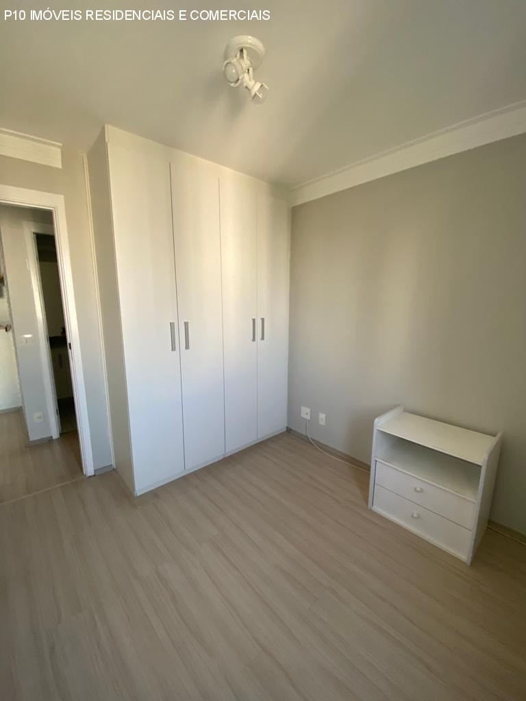 Apartamento à venda com 2 quartos, 57m² - Foto 11