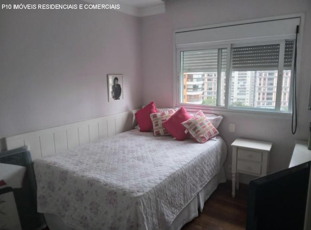 Apartamento à venda com 4 quartos, 247m² - Foto 16