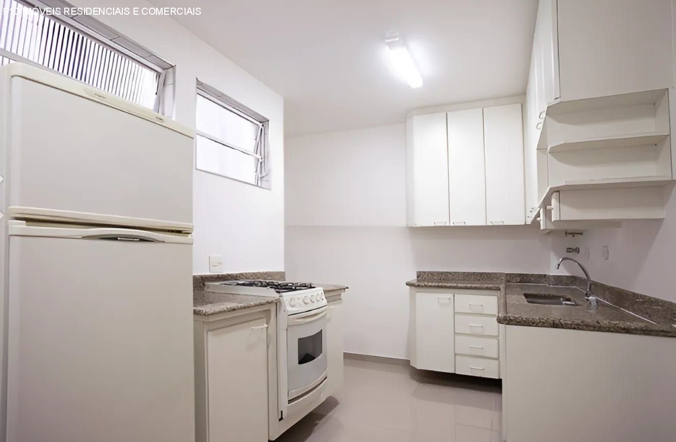 Apartamento à venda com 3 quartos, 134m² - Foto 3