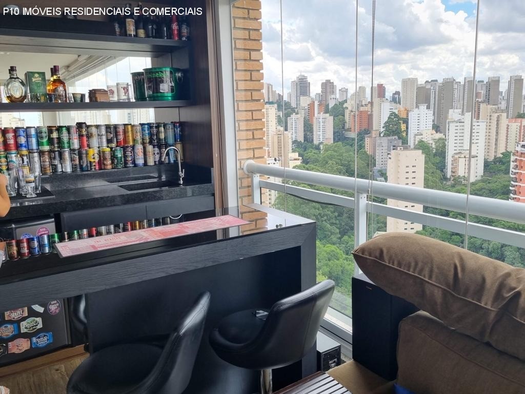 Apartamento à venda com 4 quartos, 200m² - Foto 10