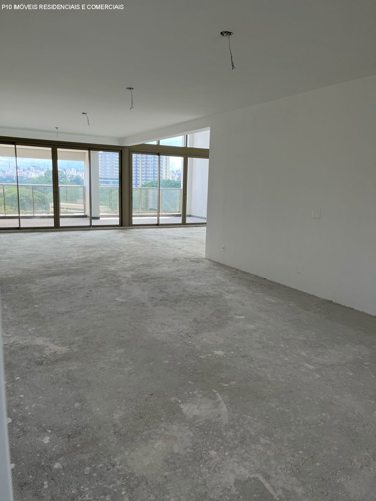 Apartamento à venda com 4 quartos, 307m² - Foto 5