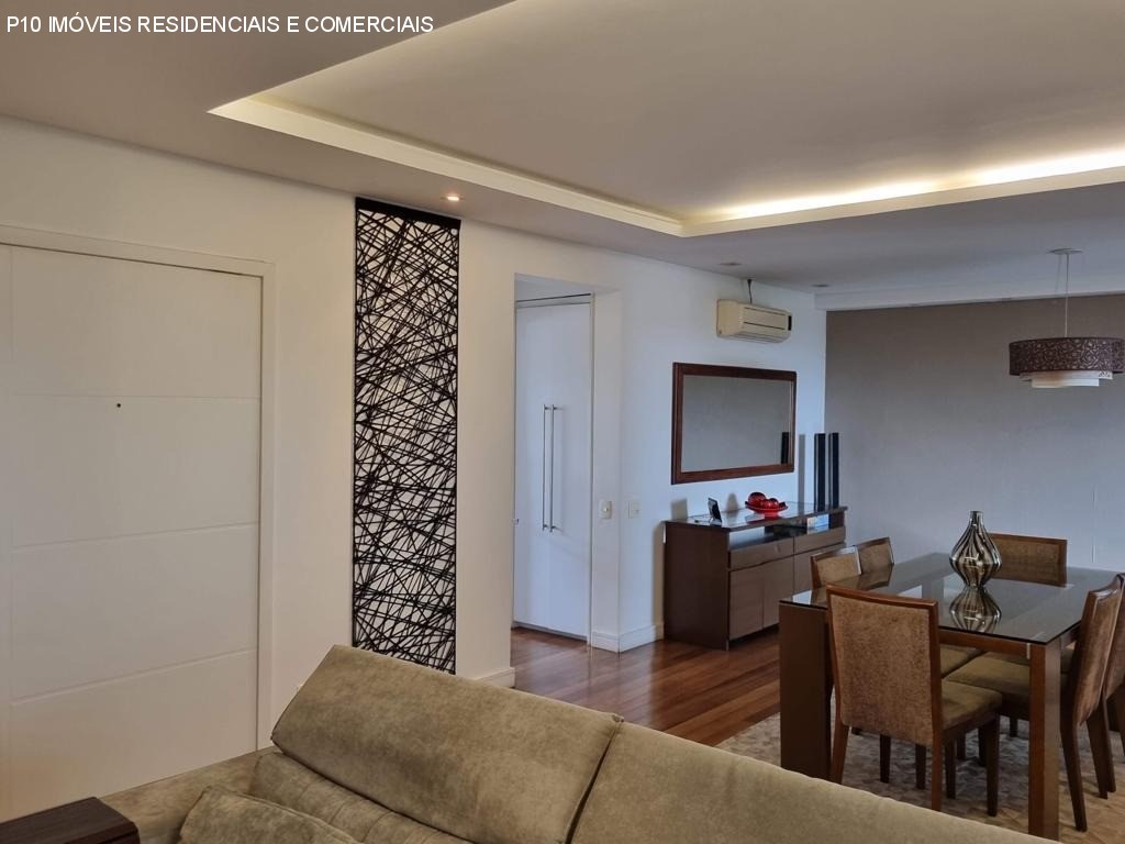 Apartamento à venda com 4 quartos, 200m² - Foto 5