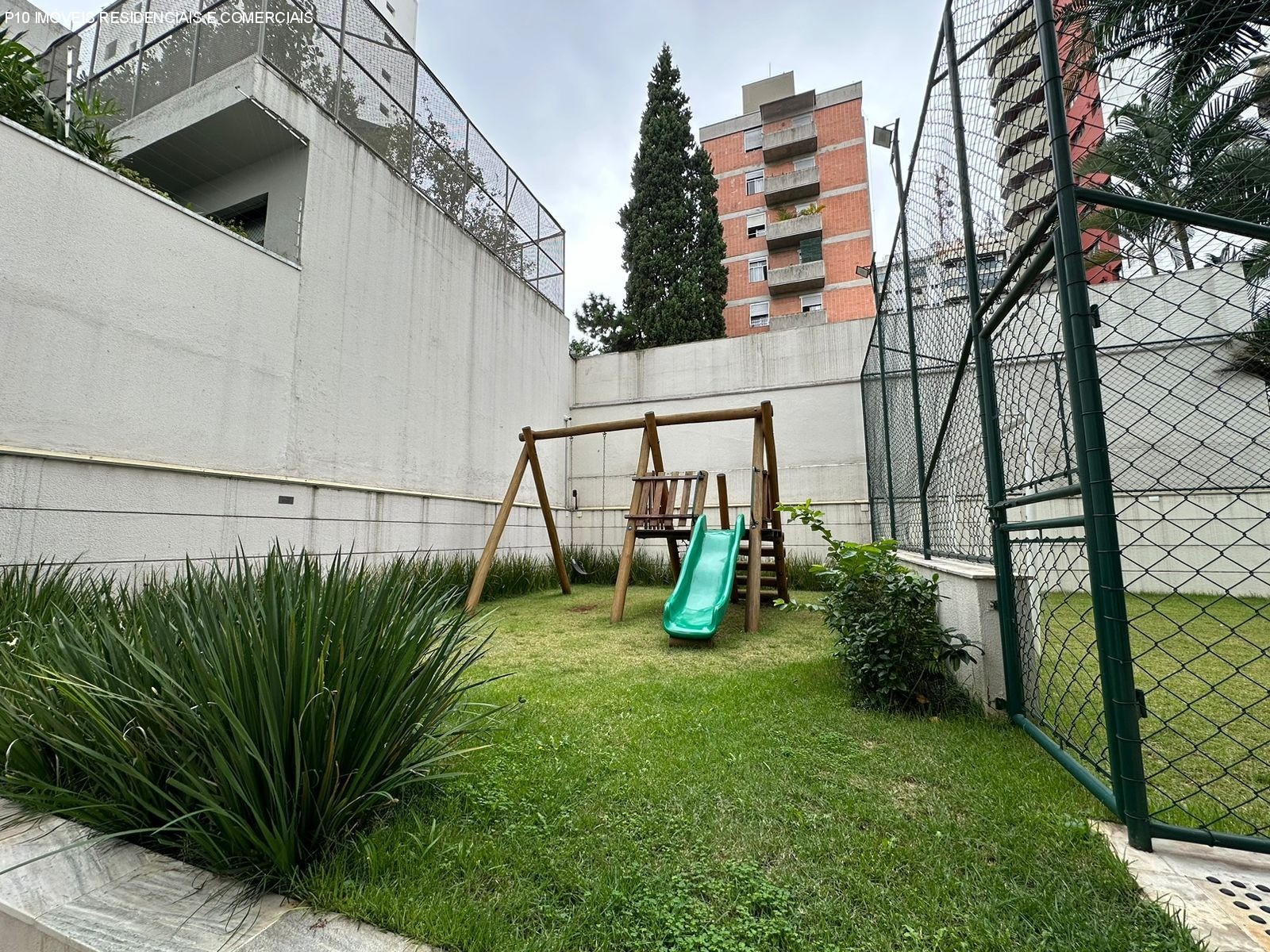 Apartamento à venda com 2 quartos, 76m² - Foto 35