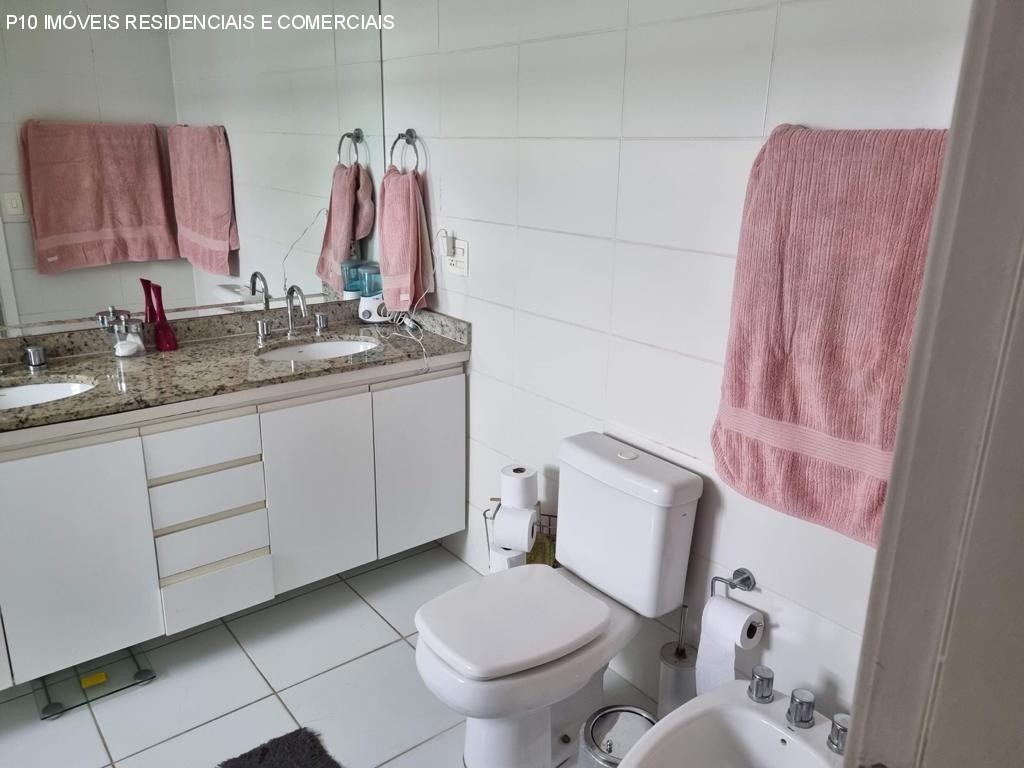 Apartamento à venda com 4 quartos, 200m² - Foto 40