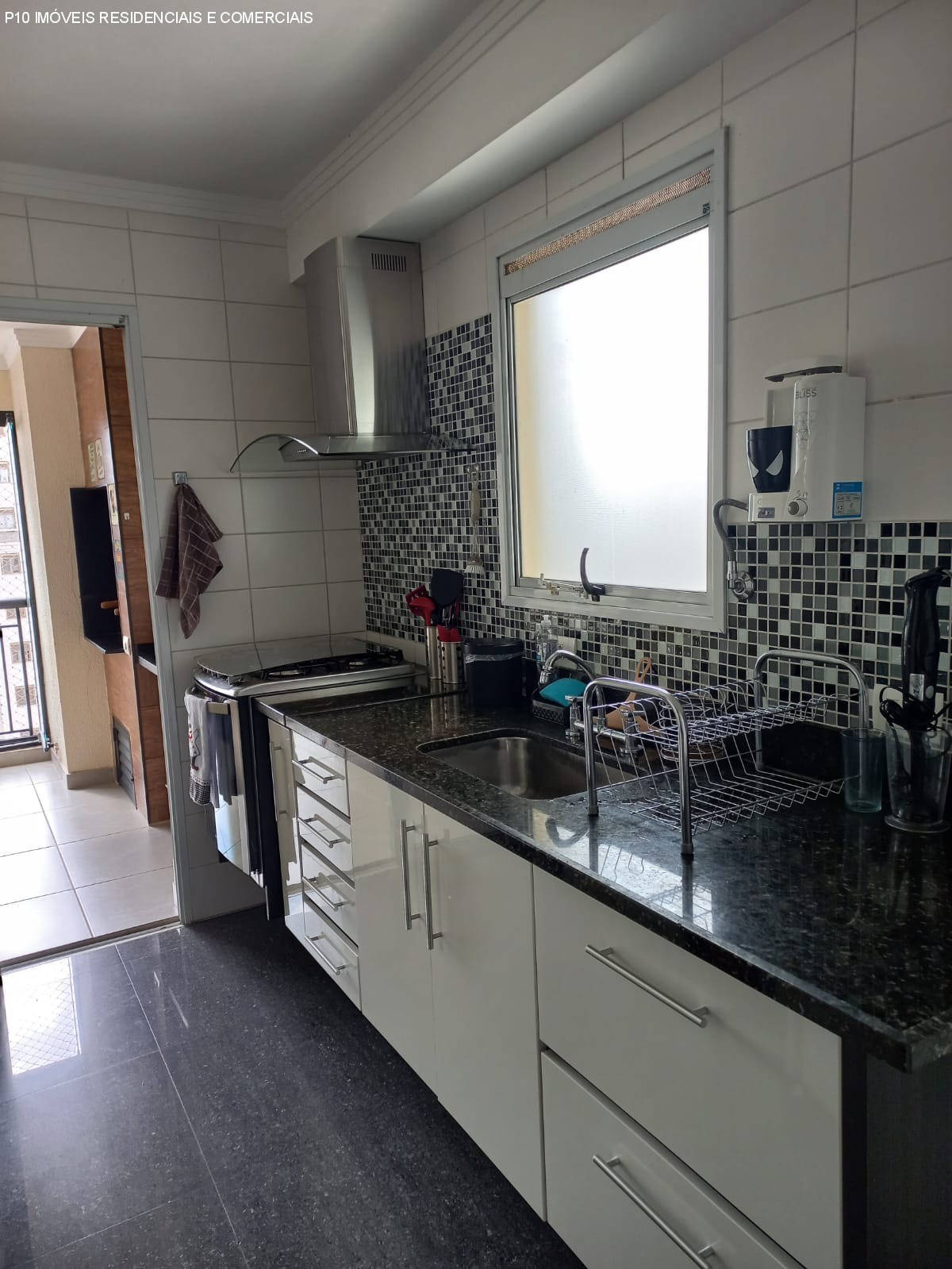 Apartamento à venda com 3 quartos, 140m² - Foto 8