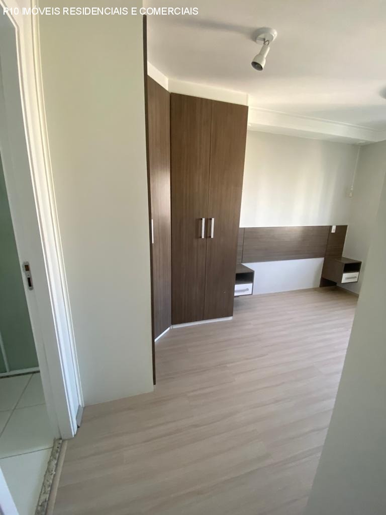 Apartamento à venda com 2 quartos, 57m² - Foto 10