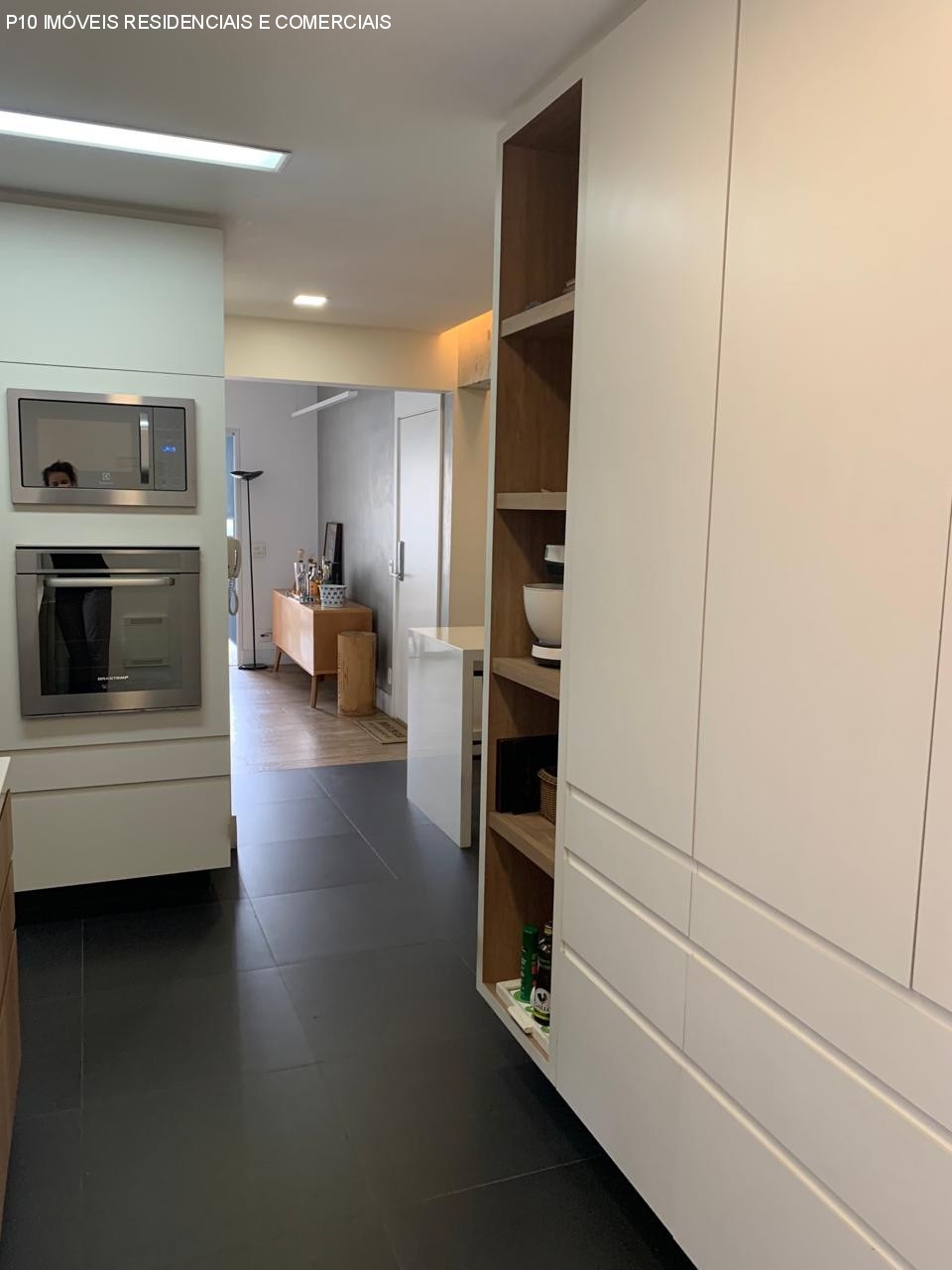 Apartamento à venda com 3 quartos, 135m² - Foto 11