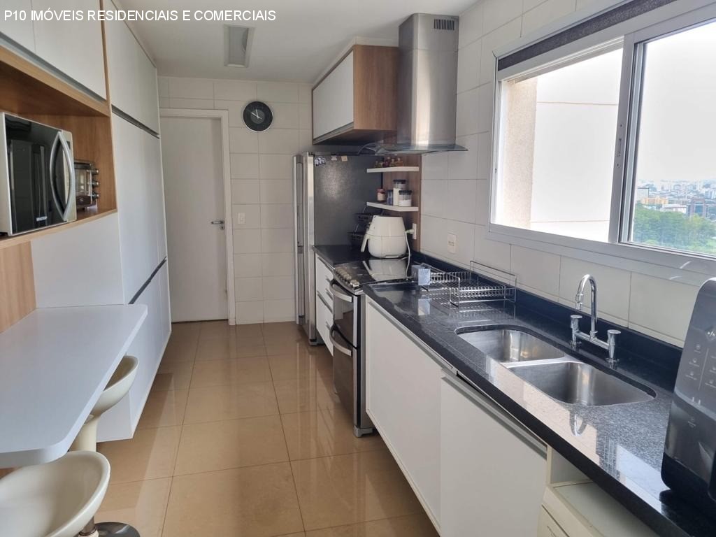 Apartamento à venda com 4 quartos, 200m² - Foto 12