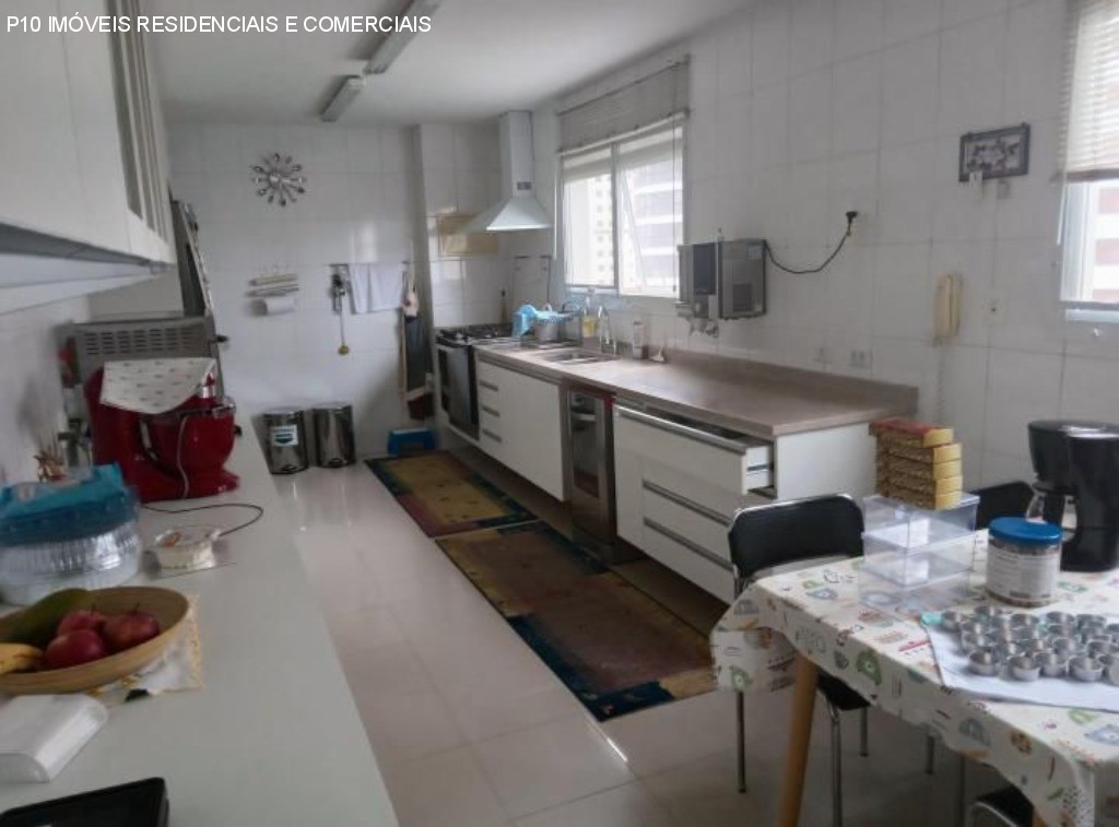 Apartamento à venda com 4 quartos, 247m² - Foto 7