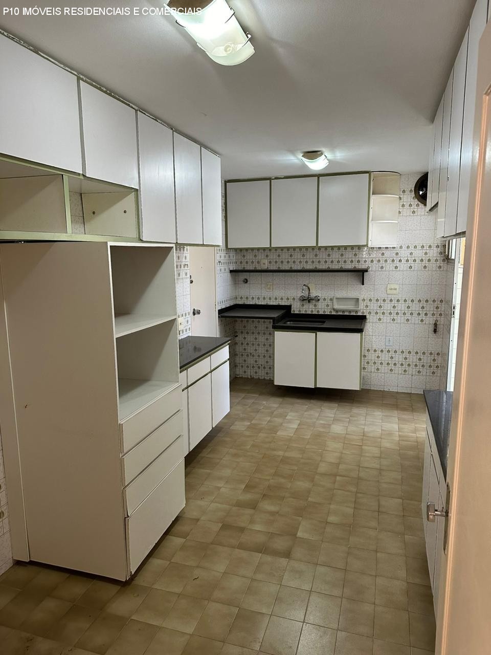 Apartamento à venda com 3 quartos, 125m² - Foto 10