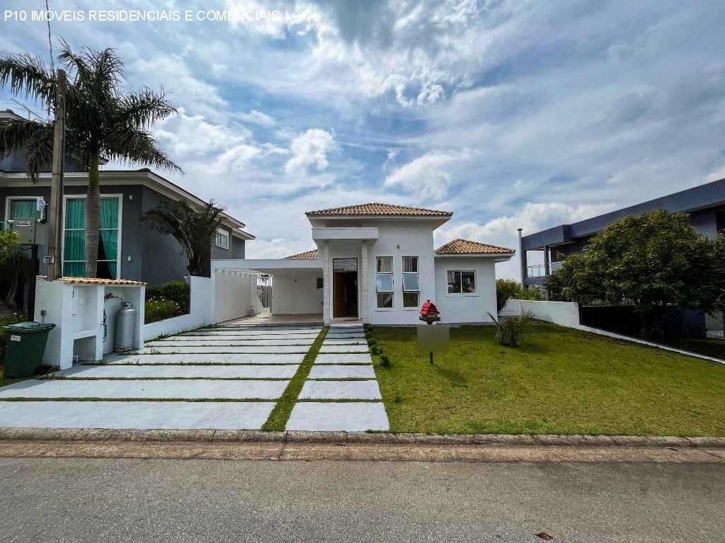 Casa de Condomínio à venda com 3 quartos, 500m² - Foto 2