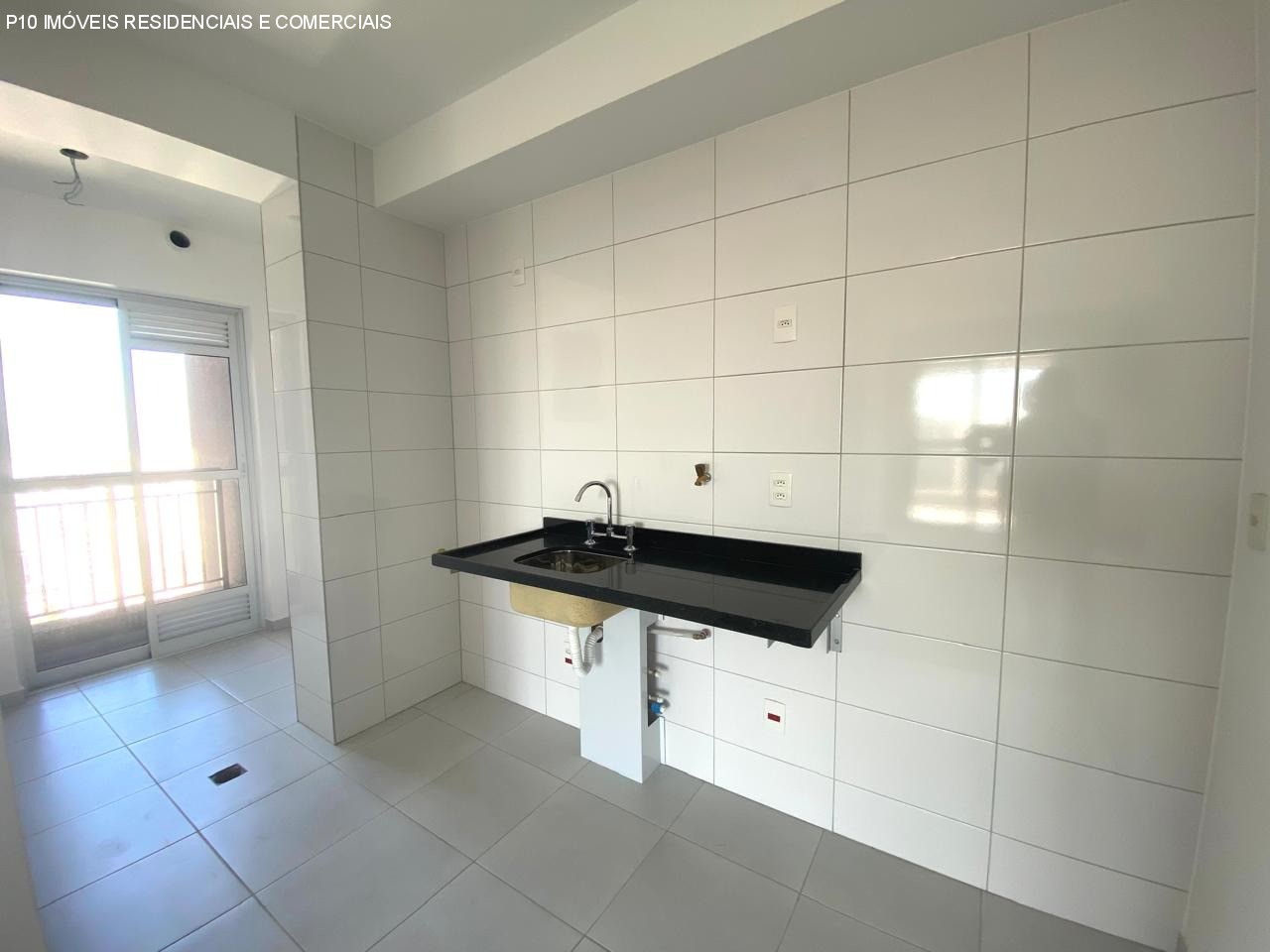 Apartamento à venda com 3 quartos, 75m² - Foto 8