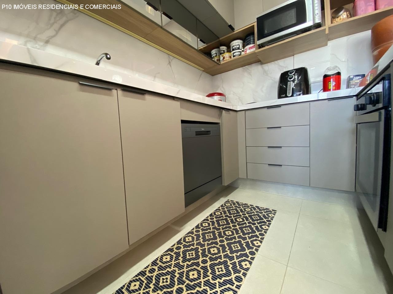 Apartamento à venda com 2 quartos, 87m² - Foto 11