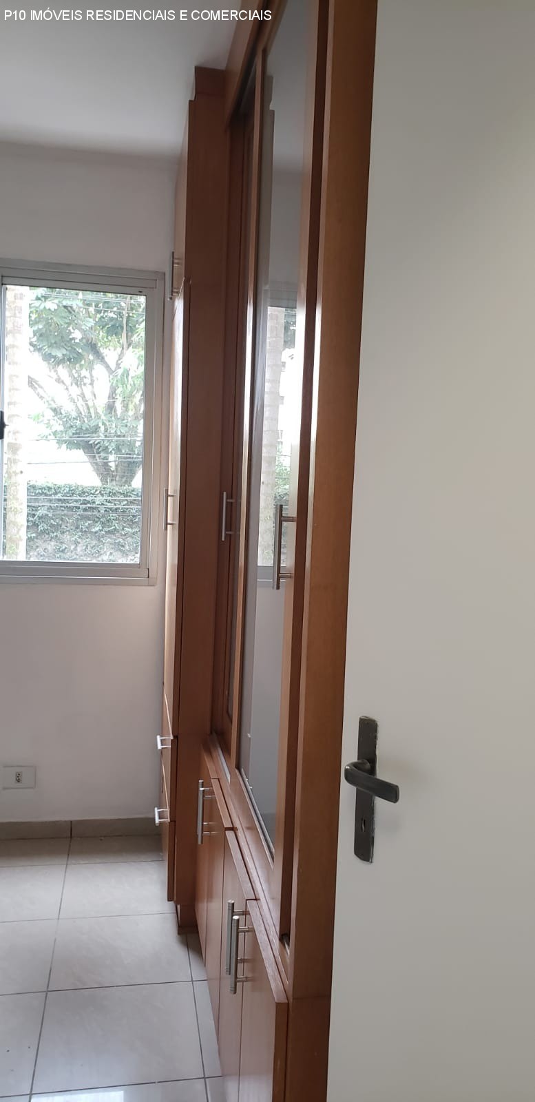 Apartamento à venda com 2 quartos, 46m² - Foto 3