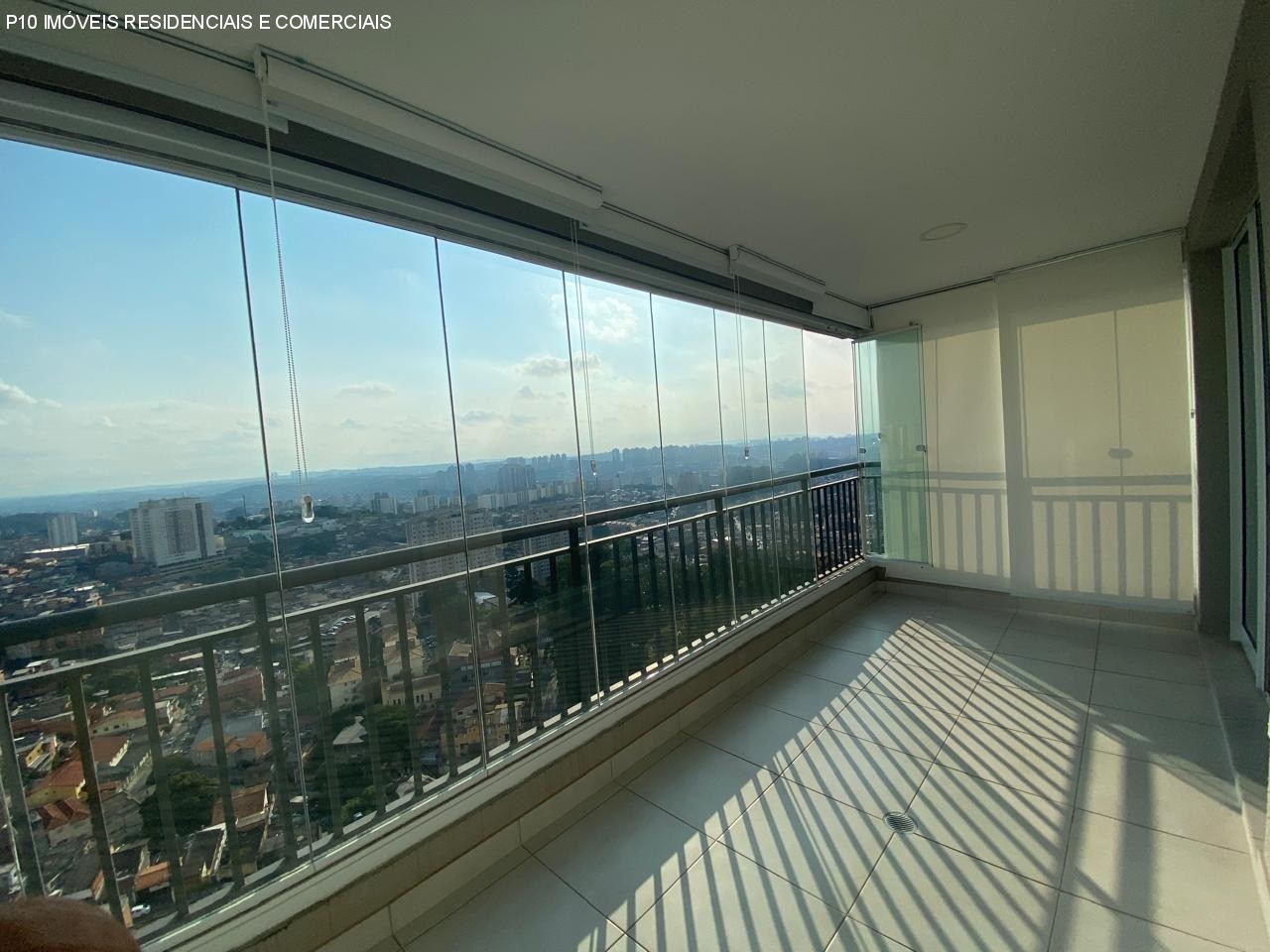 Apartamento à venda com 2 quartos, 87m² - Foto 2