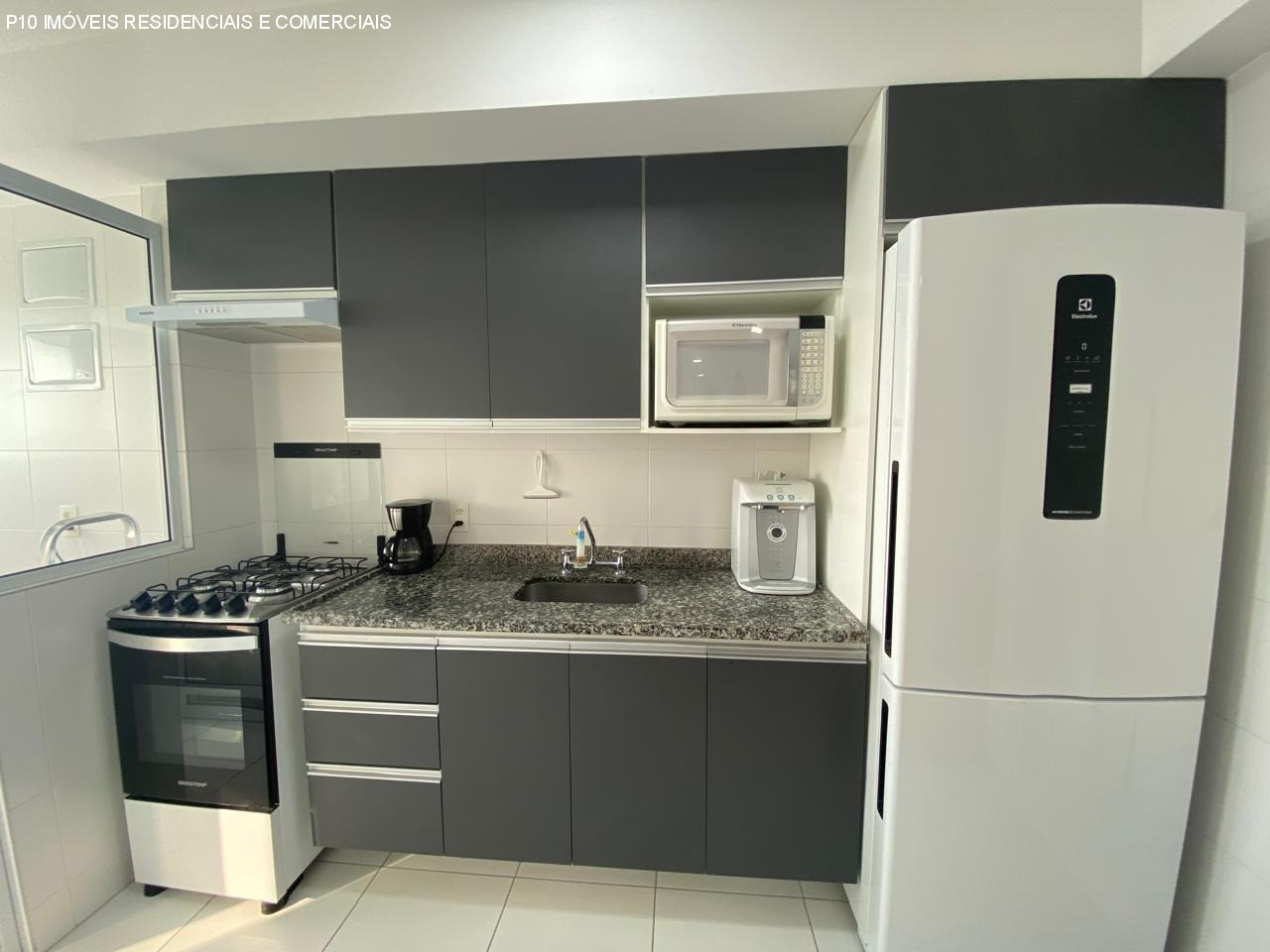 Apartamento à venda com 2 quartos, 87m² - Foto 13