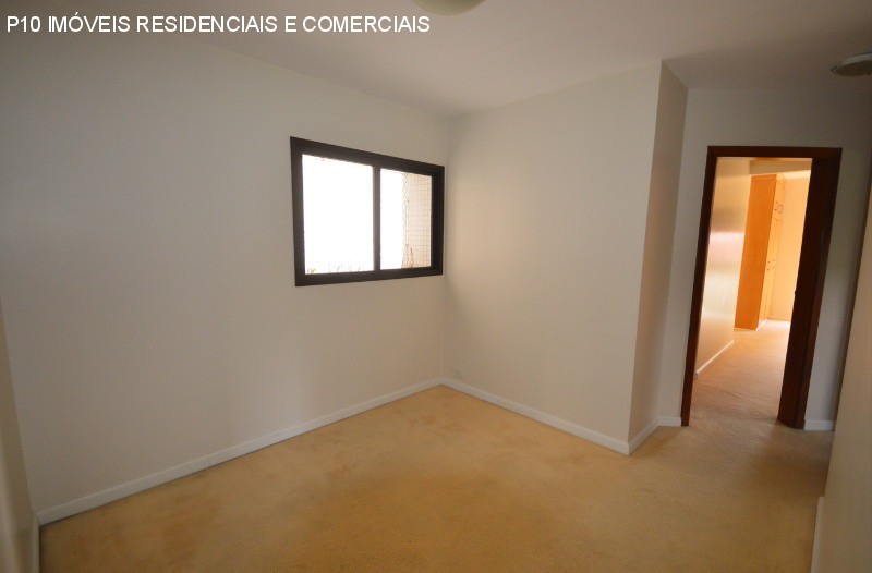 Apartamento à venda com 4 quartos, 196m² - Foto 5