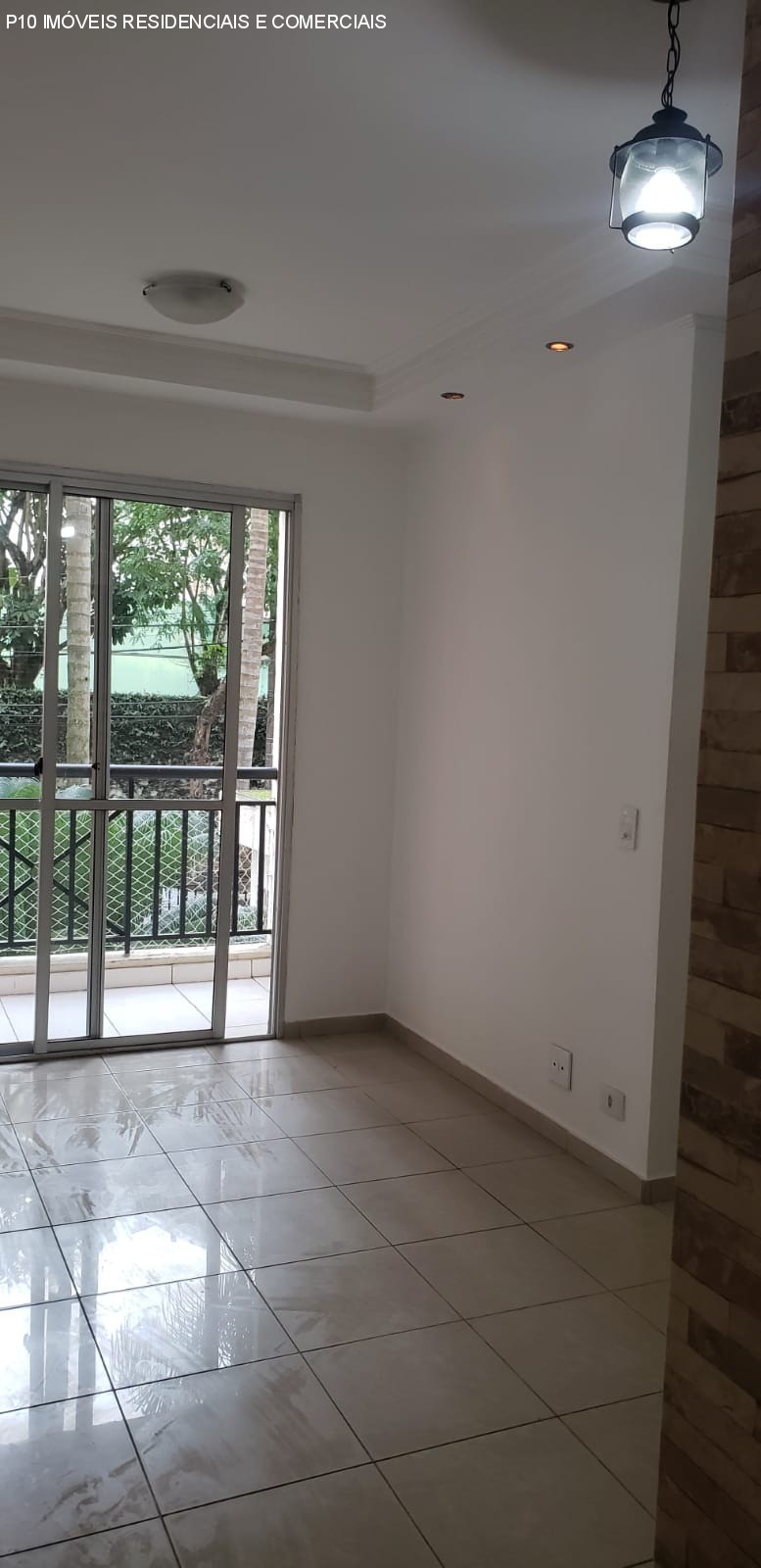 Apartamento à venda com 2 quartos, 46m² - Foto 2