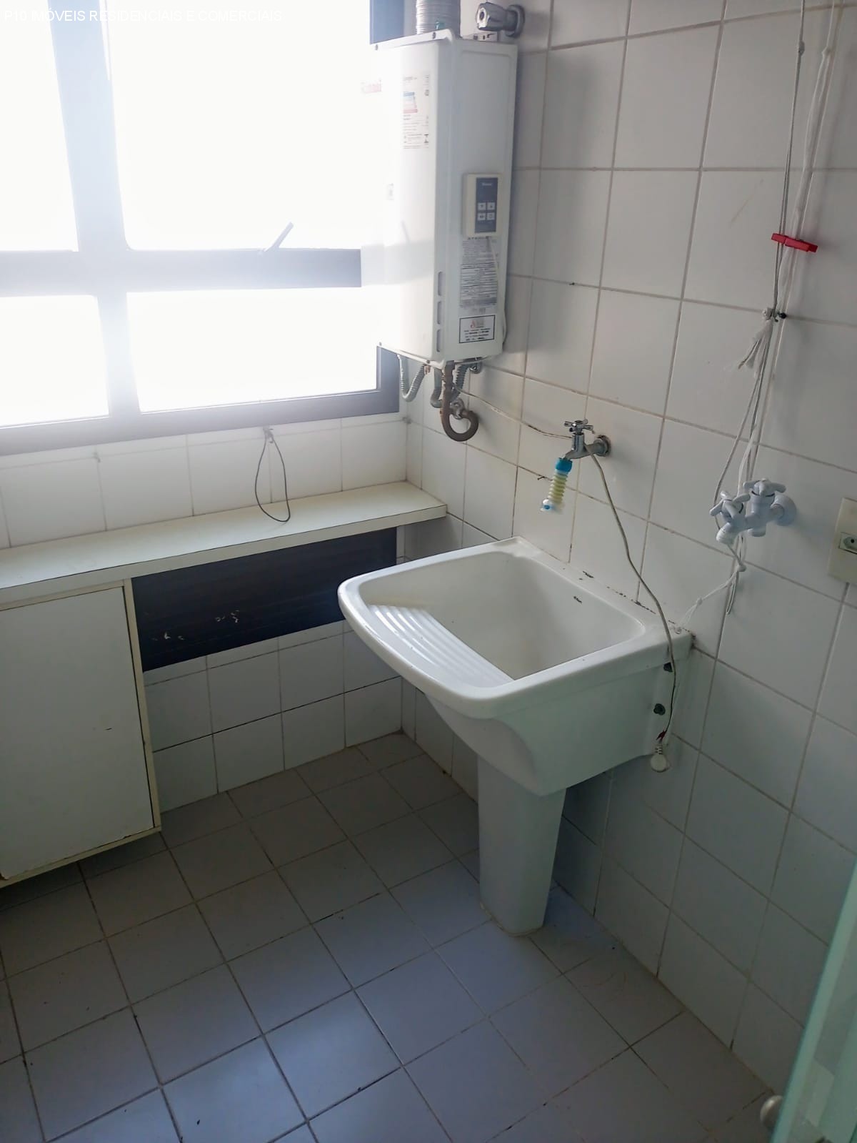 Apartamento à venda com 3 quartos, 75m² - Foto 23