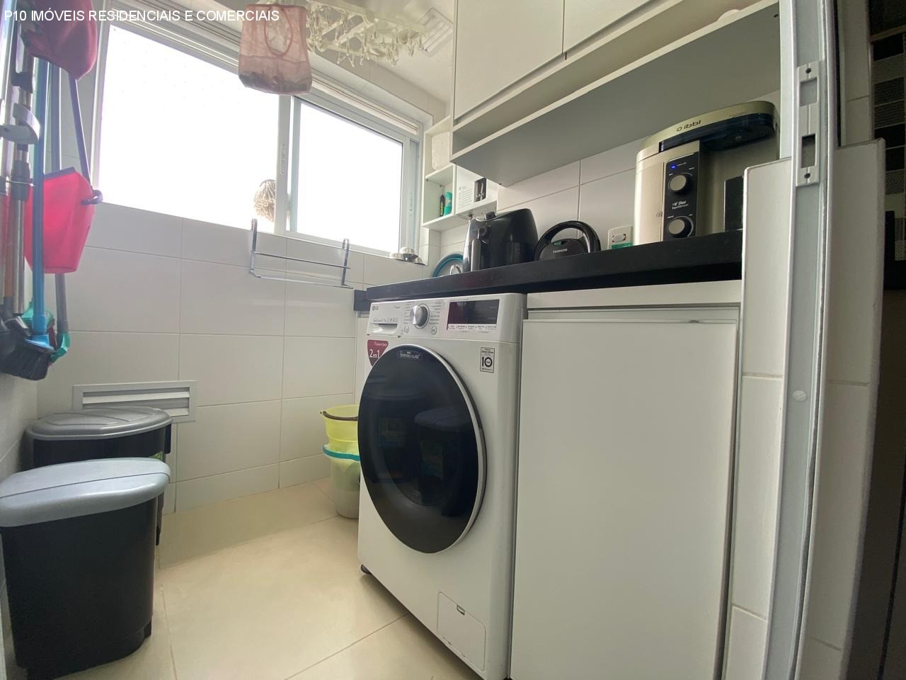 Apartamento à venda com 3 quartos, 87m² - Foto 11