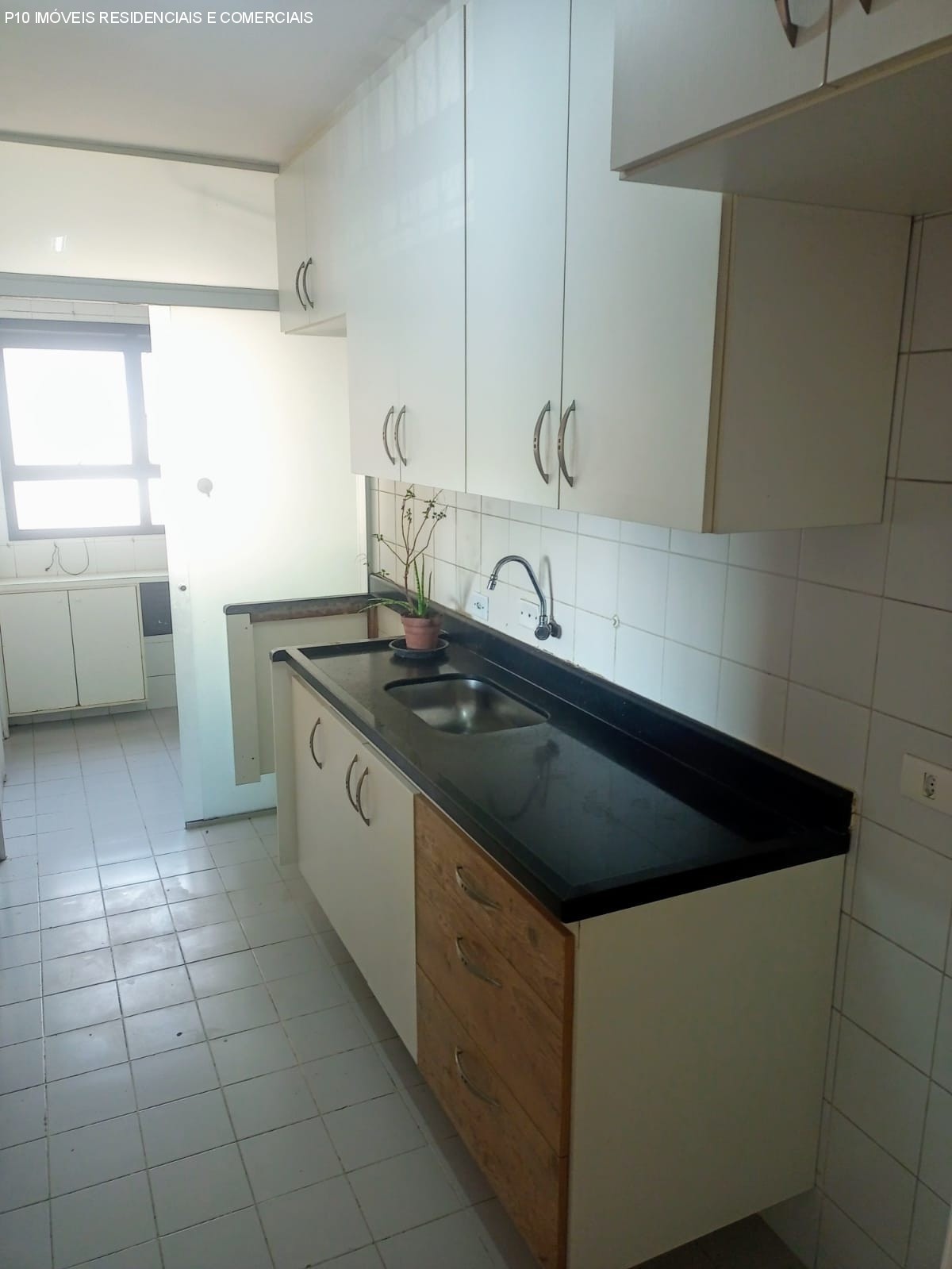 Apartamento à venda com 3 quartos, 75m² - Foto 5